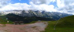 Archived image Webcam Grand Bornand Ski Resort: Top Station Maroly 15:00