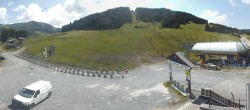 Archived image Webcam Notre Dame de Bellecombe - Base station chairlift Mont Rond 11:00