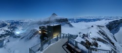 Archiv Foto Webcam Peak Walk Hängebrücke Glacier 3000 01:00