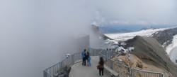 Archiv Foto Webcam Peak Walk Hängebrücke Glacier 3000 13:00