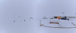Archived image Webcam Les Deux Alpes (top station chairlift Glacier) 13:00