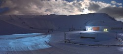 Archiv Foto Webcam Les Deux Alpes: Gletscherskigebiet 01:00