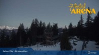 Archiv Foto Webcam Zillertal Arena: Fichtenschloss auf der Rosenalm 06:00