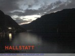 Archiv Foto Webcam Blick auf den Ort Hallstatt 03:00