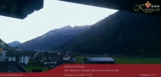 Archived image Webcam View towards Neustift and Serles / Stubai 06:00