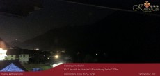 Archiv Foto Webcam Blick auf Neustift und Serles im Stubaital 01:00