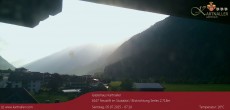 Archived image Webcam View towards Neustift and Serles / Stubai 06:00