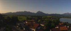 Archived image Webcam Hopfensee - View to Reutte-Hahnenkamm ski resort 06:00