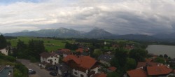 Archiv Foto Webcam Hopfensee - Blick Richtung Skigebiet Reutte-Hahnenkamm 17:00