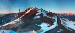 Archived image Webcam Goldeck ski resort: Panoramic view 05:00