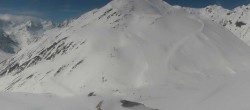 Archived image Webcam in the Pitztaler Gletscher Rifflsee Ski Resort 09:00