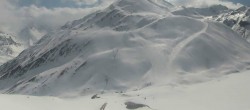 Archived image Webcam in the Pitztaler Gletscher Rifflsee Ski Resort 15:00