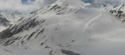 Archived image Webcam in the Pitztaler Gletscher Rifflsee Ski Resort 13:00