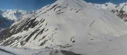 Archived image Webcam in the Pitztaler Gletscher Rifflsee Ski Resort 07:00