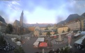 Archiv Foto Webcam Bozen - Panorama Waltherplatz 06:00