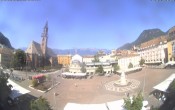 Archiv Foto Webcam Bozen - Panorama Waltherplatz 09:00