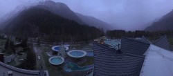 Archived image Webcam View of Aqua Dome, Tyrol 05:00