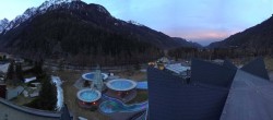 Archived image Webcam View of Aqua Dome, Tyrol 05:00