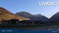 Archived image Webcam Livigno: View Snowfarm 06:00