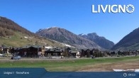 Archiv Foto Webcam Snowfarm Livigno 08:00
