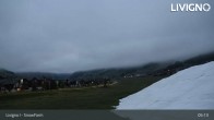 Archived image Webcam Livigno: View Snowfarm 04:00