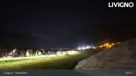 Archived image Webcam Livigno: View Snowfarm 02:00