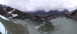 Archived image Webcam Klausberg - mountain restaurant Kristallalm in Ahrn Valley, South Tyrol 05:00
