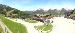 Archived image Webcam Klausberg - mountain restaurant Kristallalm in Ahrn Valley, South Tyrol 11:00
