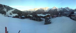 Archived image Webcam Klausberg - mountain restaurant Kristallalm in Ahrn Valley, South Tyrol 06:00