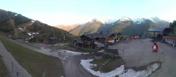 Archived image Webcam Klausberg - mountain restaurant Kristallalm in Ahrn Valley, South Tyrol 05:00