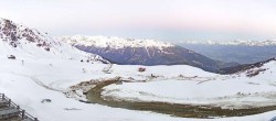 Archived image Webcam Le Rotsé - St Luc Chandolin Ski Resort 05:00