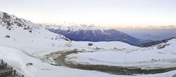 Archived image Webcam Le Rotsé - St Luc Chandolin Ski Resort 06:00