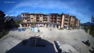 Archiv Foto Webcam Revelstoke Mountain Resort Village 08:00