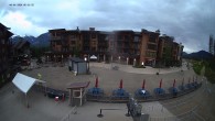 Archiv Foto Webcam Revelstoke Mountain Resort Village 04:00