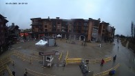 Archiv Foto Webcam Revelstoke Mountain Resort Village 11:00