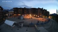 Archiv Foto Webcam Revelstoke Mountain Resort Village 04:00
