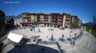 Archiv Foto Webcam Revelstoke Mountain Resort Village 08:00