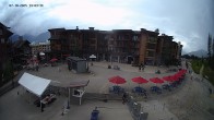 Archiv Foto Webcam Revelstoke Mountain Resort Village 14:00