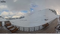 Archived image Webcam Schatzalp - Strela Ski Resort 17:00