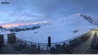 Archiv Foto Webcam Davos: Strela Pass Schatzalp 05:00