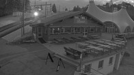 Archived image Webcam Rigi Ski Resort - Bahnhöfli restaurant 03:00
