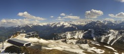 Archived image Webcam Mayrhofen Ski Resort: Unterberg 13:00