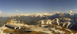 Archiv Foto Webcam Mayrhofen: Unterberg 17:00