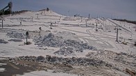 Archiv Foto Webcam Blick auf die Pisten am Winter Hill / Calgary 12:00