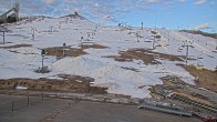 Archived image Webcam View of the slopes at Winter Hill / Calgary 01:00