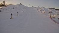 Archived image Webcam View of the slopes at Winter Hill / Calgary 07:00