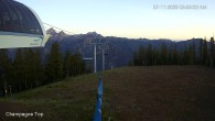Archiv Foto Webcam Panorama Mountain: Mile 1 Express Lift 04:00
