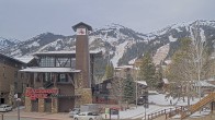 Archived image Webcam Tram Station Jackson Hole Mountain Resort 13:00