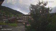 Archiv Foto Webcam Zentrum Les Gets - Blick zur Mont Chery Piste 06:00