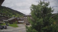 Archiv Foto Webcam Zentrum Les Gets - Blick zur Mont Chery Piste 13:00